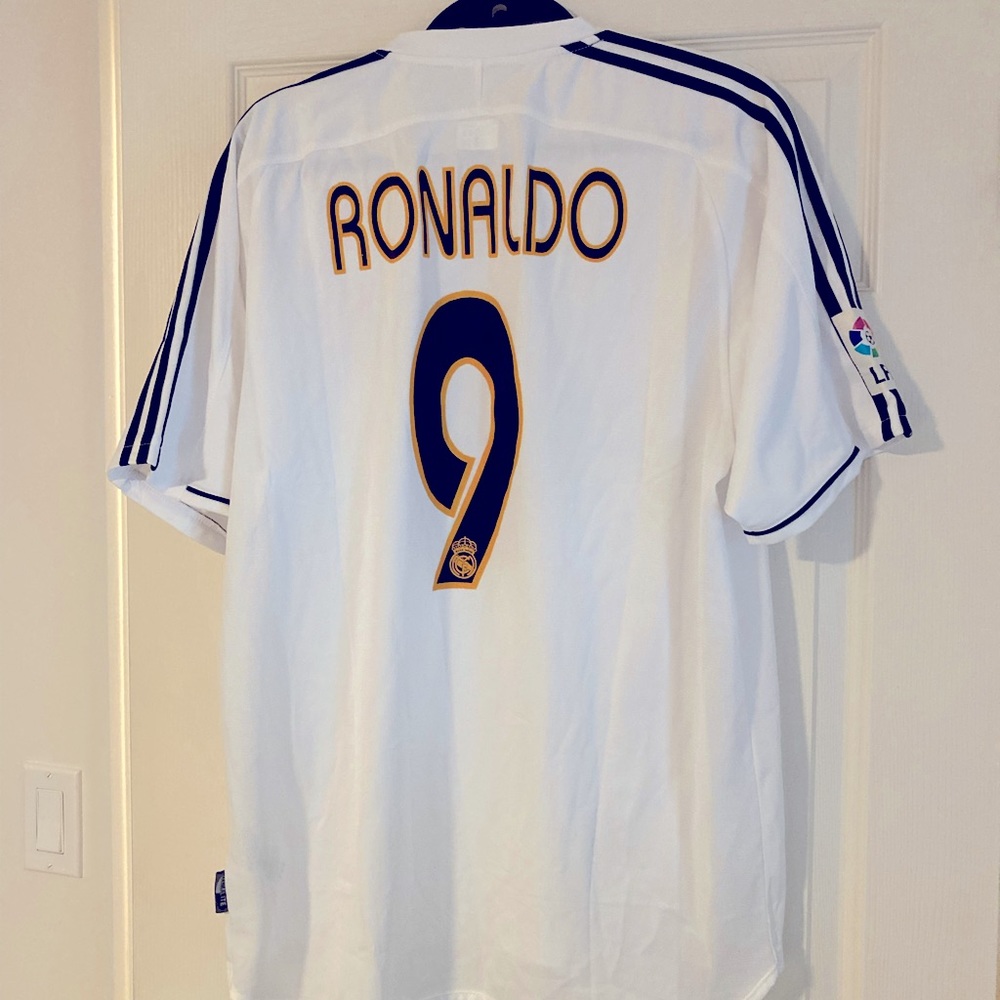 Ronaldo Real Madrid Jersey (U.S. size Large)